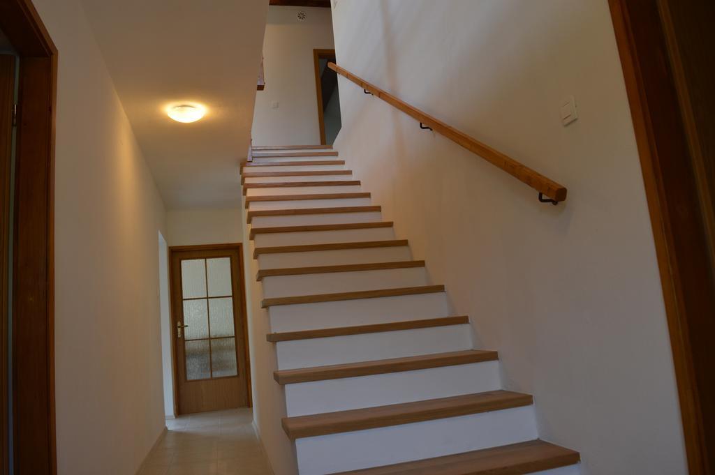 Holiday Home Jelovcerjeva Idrija pri Baci Экстерьер фото